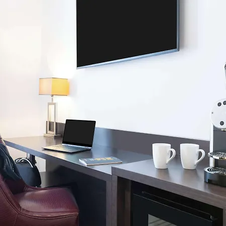 מלון Mercure Centre Petite France