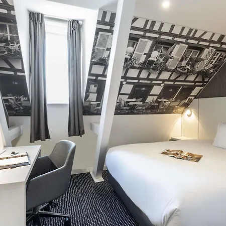 Hotel Mercure Centre Petite France 3*