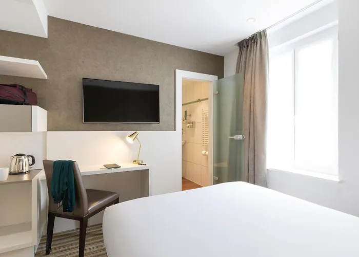 Mercure Centre Petite France 3*