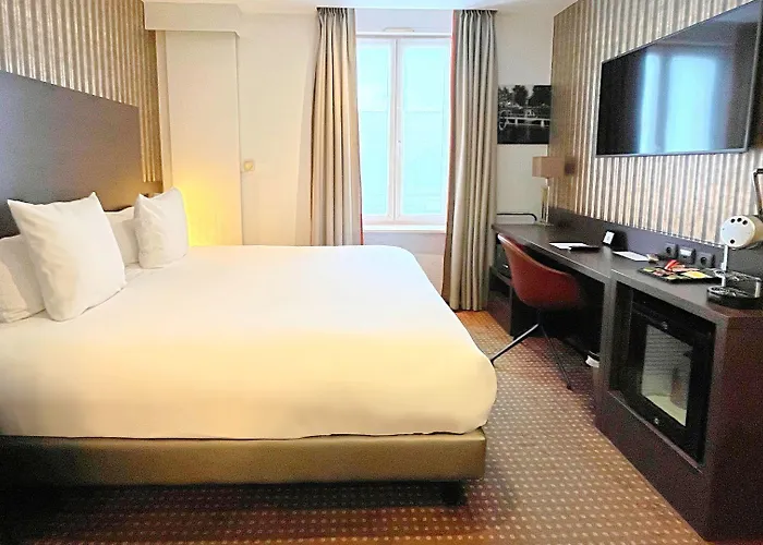 Hotel Mercure Centre Petite France 3*