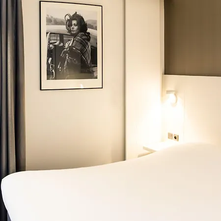 Mercure Centre Petite France Hotel 3*